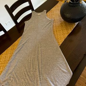Lou & Grey like New Condicion MIDI dress.